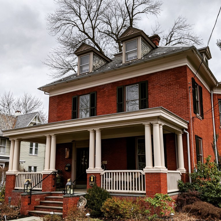 Doylestown, Pennsylvania, USA 12/2019